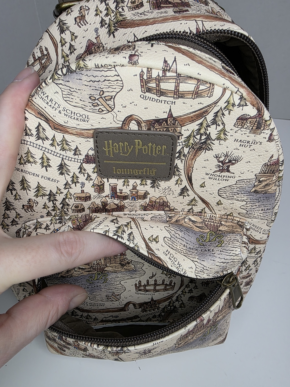 Harry Potter Loungefly Map Print Mini Backpack - Cream/Brown/Green - Picture 10 of 13